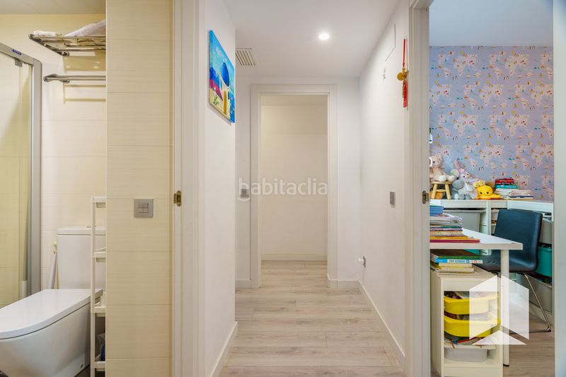 Foto 86a8b425-2670-4b0a-9d8b-8c0605d9a5de. Pis amb aparcament piscina a Centre Castelldefels