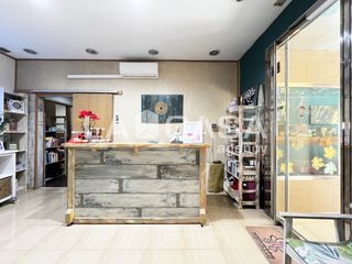 Local Comercial a La Salut