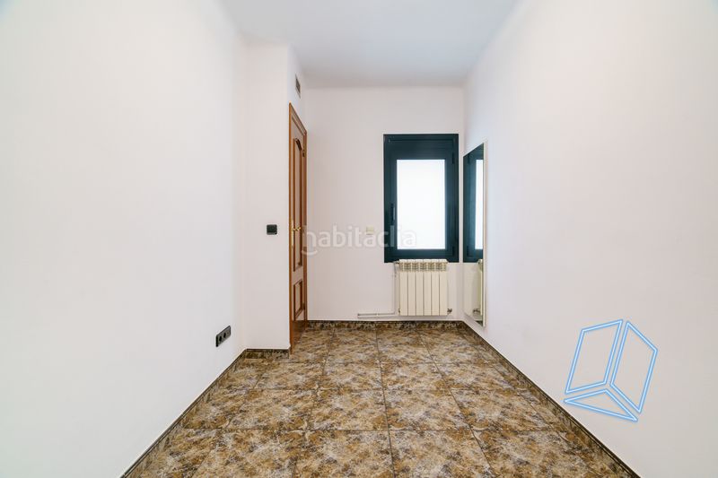 Foto 6889e7ab-0908-4d8a-a6ee-f746e84cc64d. Pis a Les Planes Sant Joan Despí