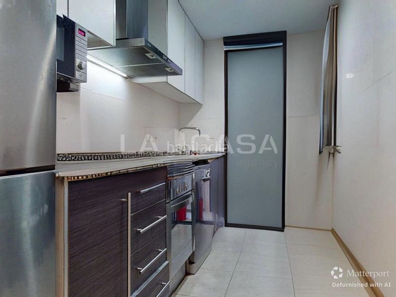 Foto 9aedf126-f547-42c0-b019-2e204af7df66. Pis amb calefacció aparcament a Aiora Valencia