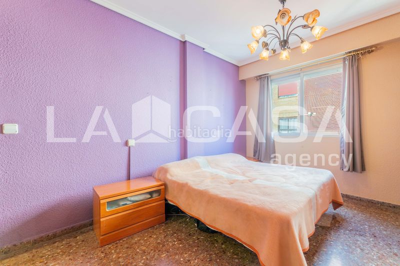 Foto b872ade2-0af4-4687-82a1-ffd21d76ea68. Pis a Tormos Valencia