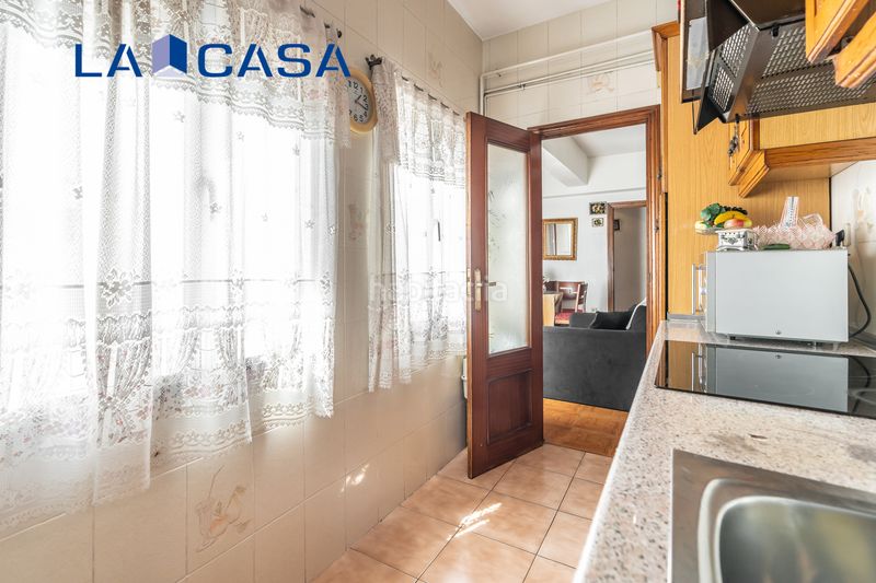 Foto 300b4a03-086c-484e-b020-468d5f8119b4. Ático en Acacias Madrid