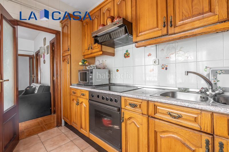 Foto 673ae90d-d6f8-4751-b020-0468829b2ff8. Ático en Acacias Madrid