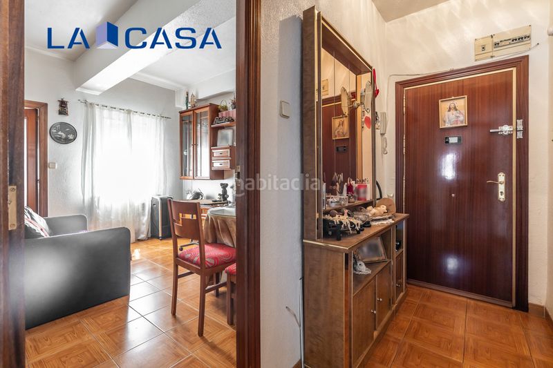 Foto a13996ed-6ce9-4806-a1eb-7d7bea886819. Ático en Acacias Madrid