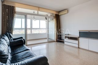 Piso en La Verneda - La Pau