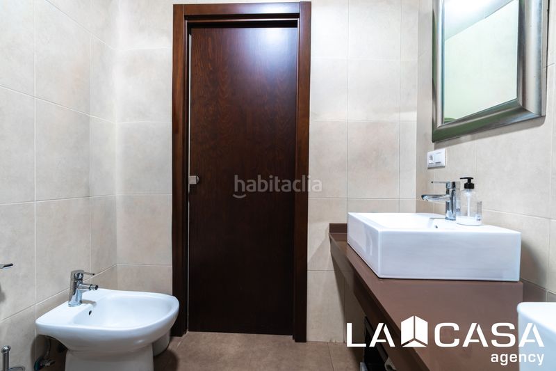 Foto a372d8e6-2522-44f0-9a8f-d223eb13955b. Casa a Centro - Doña Mercedes Dos Hermanas