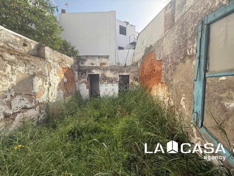 Foto f031fabc-5fe9-4be5-ab27-f500876f0339. Casa a Centro - Doña Mercedes Dos Hermanas