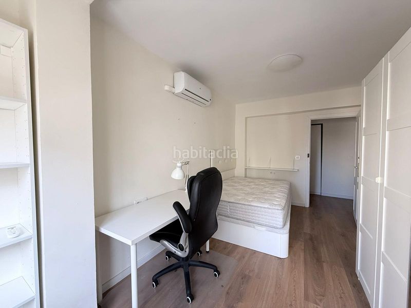 Foto c96fa64b-ef1a-4daf-86f9-5330991e3e9b. Pis a Malva Rosa Valencia