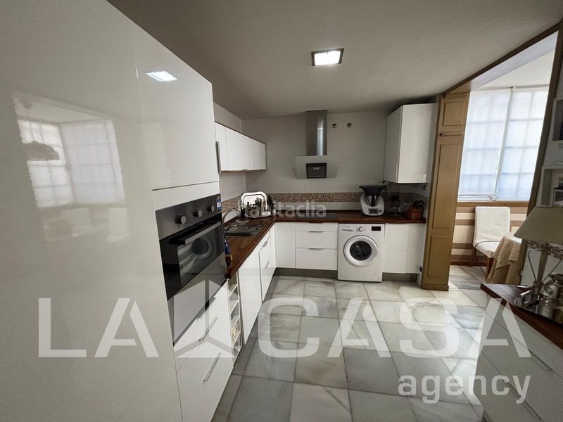 Foto c6338c47-b54e-4e85-9ead-c23238e1793f. Casa aparellada amb calefacció piscina a Condequinto Montequinto