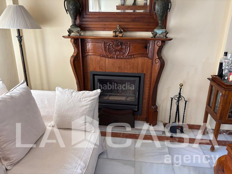 Foto f850dfe0-850e-43ce-a404-30b5a83ecb98. Casa aparellada amb calefacció piscina a Condequinto Montequinto