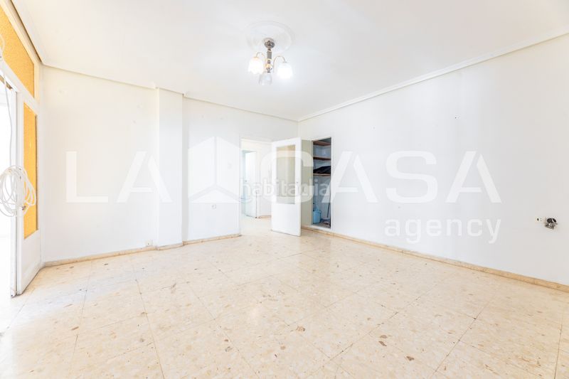 Foto 1546d826-b80f-4516-be42-d7d37d265814. Pis a Barrio de Benimaclet Valencia