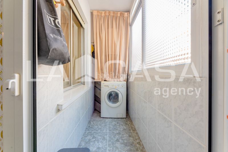 Foto 4be4fe04-edf7-481b-b315-b4a79306fa99. Pis a Ciutat Jardí Valencia
