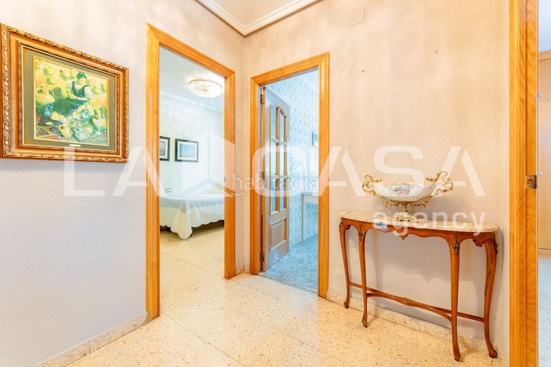 Foto d6edcea6-e873-4a98-ace7-1b19bfc51758. Pis a Ciutat Jardí Valencia