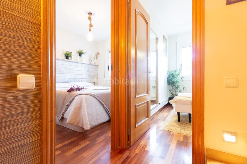 Foto e2878e35-ce9e-4678-a4c2-0e9b3256d050. Casa adossada a Bellamar Castelldefels