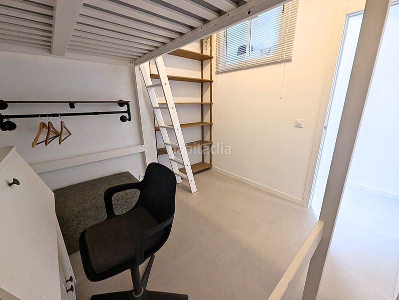 Foto 76dafff1-4ba5-465c-8dd0-fb0999156a32. Planta baixa a El Poble Sec - Parc de Montjuïc Barcelona