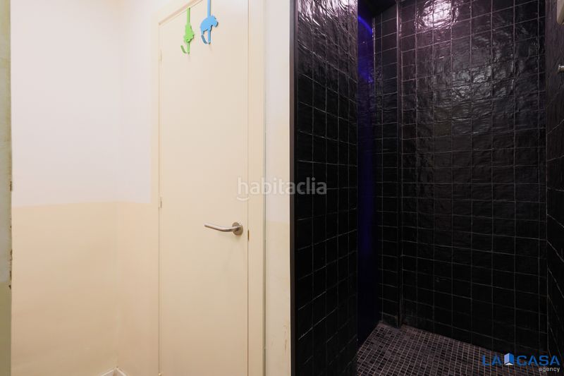 Foto 1504ea0a-d362-45cc-b0ab-1e9f3d725beb. Pis a Sants Barcelona