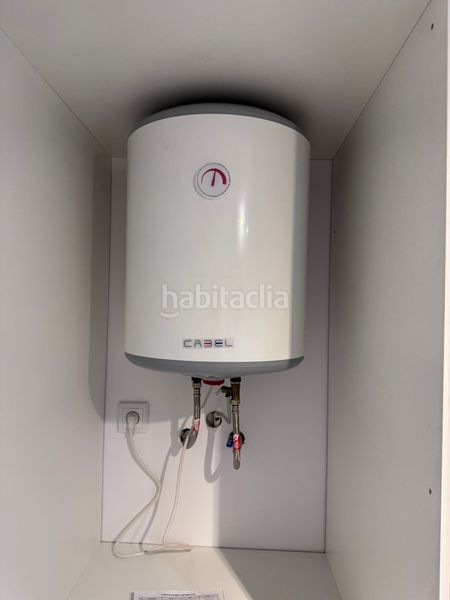 Foto a8d5b3a9-53d1-4975-9fab-f68b5f92681e. Planta baixa a Montesa Esplugues de Llobregat