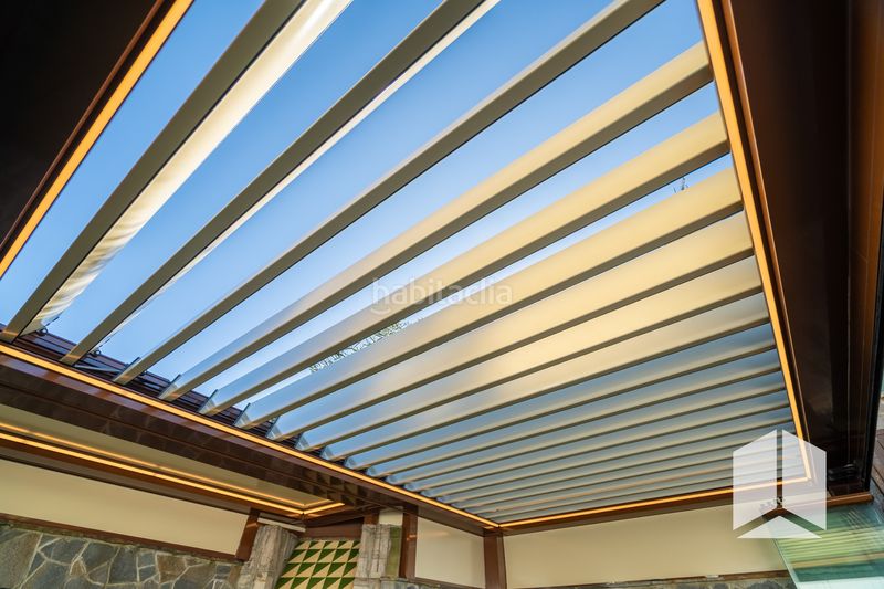 Foto a417b8b9-b61b-40fe-82a7-d93d8061fc27. Casa amb aparcament a Bellamar Castelldefels