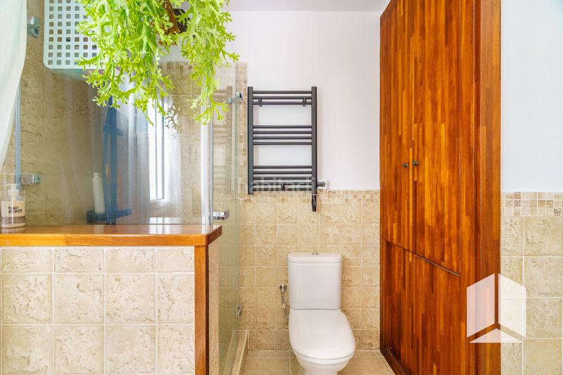 Foto ff41788c-c8b3-4505-8d3f-4a40a0ae1cd1. Casa amb aparcament a Bellamar Castelldefels