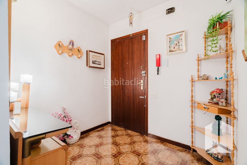 Foto cddbdd0a-1ab3-43f5-89b9-b6b05982396e. Pis amb aparcament piscina a Baixador Castelldefels