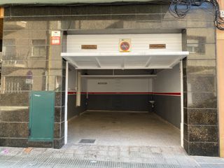 Affitto Posto auto in Carrer de pere fizes 48. Box per garatge + traster
