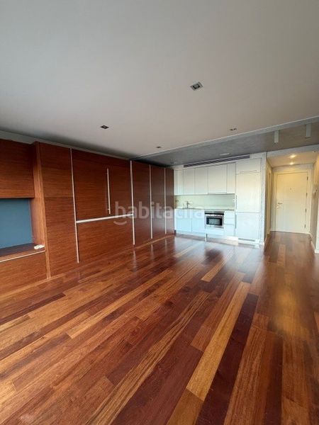 Foto a910b42f-f8d7-4598-b44e-9d45cc68322a. Lloguer loft amb calefacció piscina a Matadepera