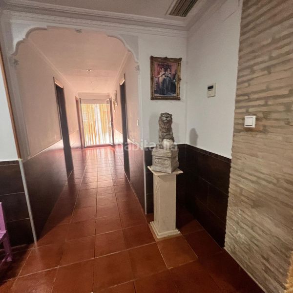 Foto 9bbd414c-0158-4383-8703-7fe3f5455389. Casa a Zona la Ermita Torrent
