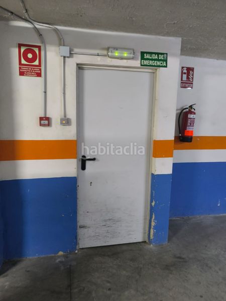 Foto 266217a9-2d75-47f1-8c92-71a7c4d5928e. Aparcament cotxe a Nou Benicalap Valencia