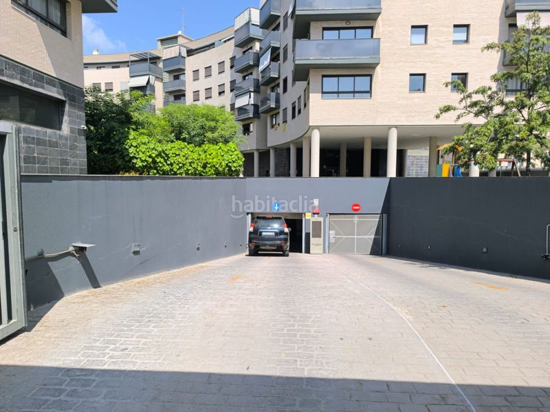 Foto 9f21d0f3-173d-48a2-90a1-35d039e517ba. Aparcament cotxe a Nou Benicalap Valencia