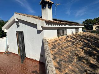 Xalet a La Presa - Collado - La Malla. Chalet en venta en urbanizacion en manises, 4 dormitorios.