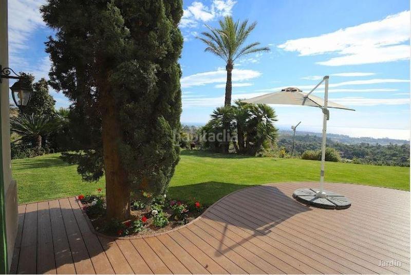Foto f509c7fc-faa5-42cb-8711-f5f526b63336. Lloguer xalet amb aparcament piscina a La Concha - Resina Golf Estepona