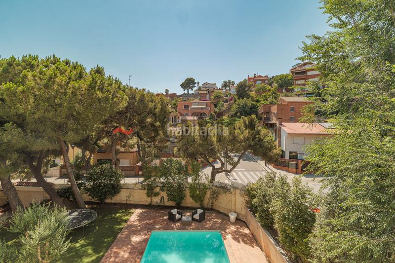 Foto 1fc66982-8690-44bb-a10e-92b75cc521e4. Casa con riscaldamento parcheggio piscina in La Miranda Esplugues de Llobregat