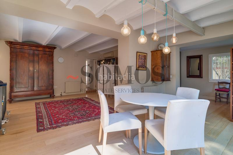 Foto 43589ef7-7dae-4e5c-b04d-e173290e6386. Casa con riscaldamento parcheggio piscina in La Miranda Esplugues de Llobregat