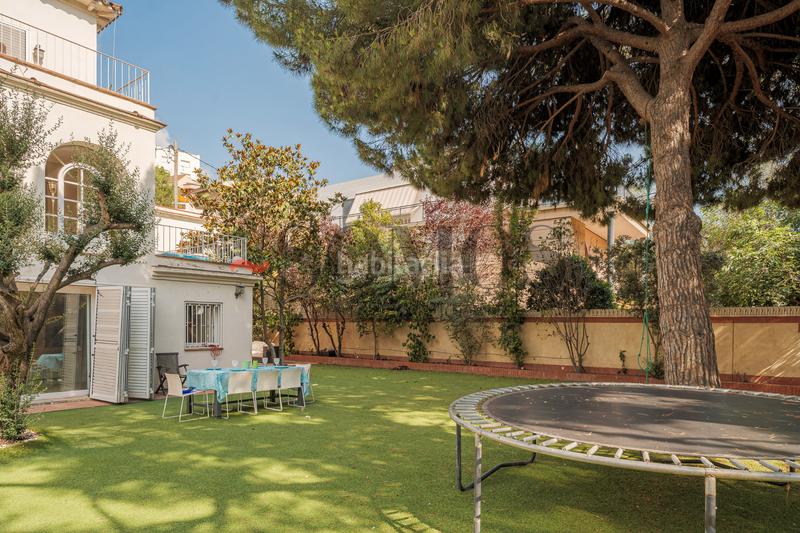 Foto 775c5121-e341-4b6c-aeaf-ab8e92c54ac9. Casa con riscaldamento parcheggio piscina in La Miranda Esplugues de Llobregat