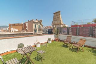 Attique  Carrer de valència. Ático en venta en cl valencia