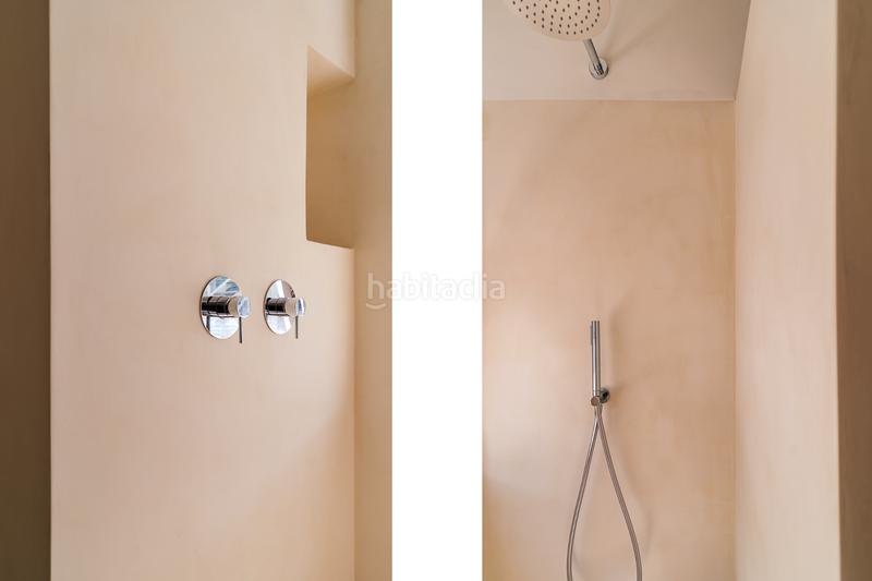 Foto d847b260-5cc9-4e5f-a30a-632a9e145258. Affitto appartamento con camino riscaldamento in St. Pere - Sta. Caterina - El Born Barcelona