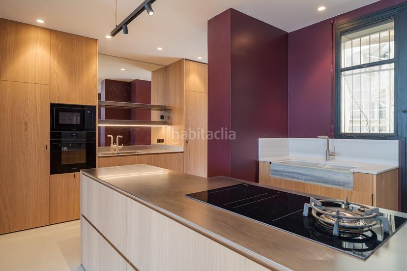Foto 73778d69-8641-4ceb-8dc6-bcb743277ab6. Rent flat with fireplace heating in St. Pere - Sta. Caterina - El Born Barcelona