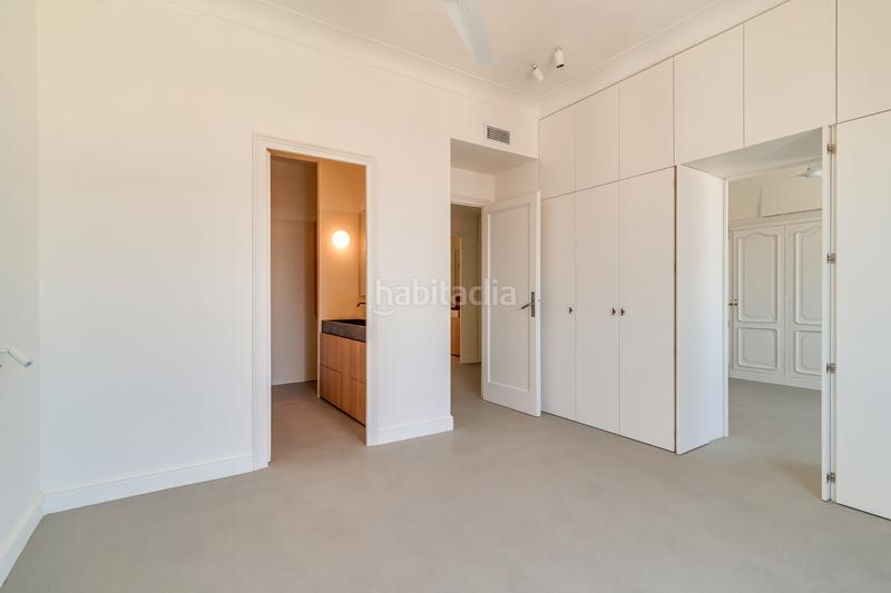 Foto 7d2a3f3f-f7f4-4ef2-b9a5-2a8b08c8714e. Rent flat with fireplace heating in St. Pere - Sta. Caterina - El Born Barcelona