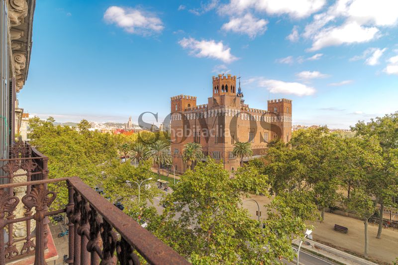 Foto cd30d2c7-0845-4936-b7cb-5282aeac2f9c. Pis amb xemeneia a St. Pere - Sta. Caterina - El Born Barcelona