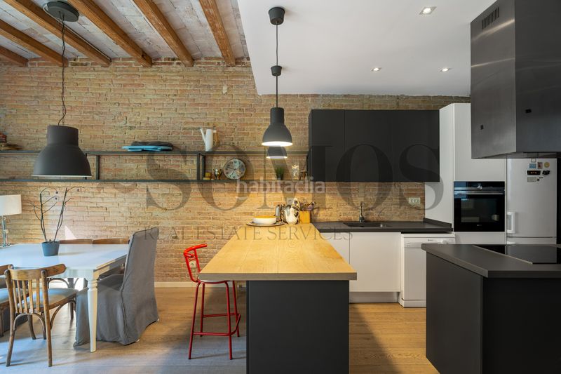 Foto 3d868457-f175-4d75-a0cb-b0cec0ca95ec. Pis amb calefacció a Vila de Gràcia Barcelona