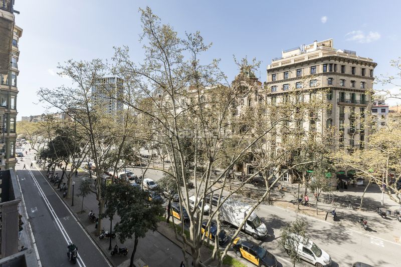 Foto eef1de92-bf9a-426e-a000-d36665ba8ff4. Pis amb calefacció a Dreta de l´Eixample Barcelona
