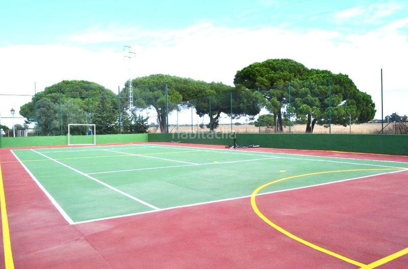 Foto 27a6625e-ab41-4a35-802c-f1eb41de4fee. Maison jumelée avec chauffage piscine dans San Andrés Golf Chiclana de la Frontera