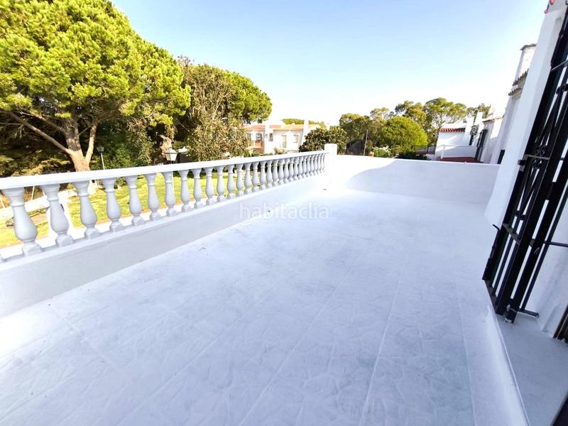 Foto 54fc41ea-1450-488e-b0a4-c4cf4e13413c. Maison jumelée avec chauffage piscine dans San Andrés Golf Chiclana de la Frontera