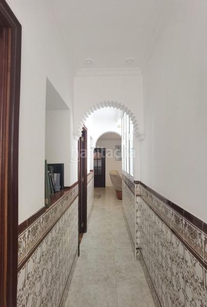 Foto af79e57f-e683-4ee6-9dd7-859f113416f1. Piso amplio piso para entrar a vivir a un paso de la catedral en Cádiz