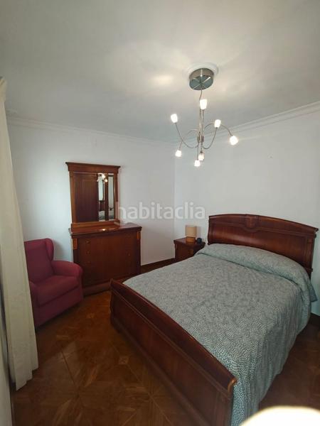 Foto c117c77b-4e98-48e5-85b6-e3f64417da02. Piso amplio piso para entrar a vivir a un paso de la catedral en Cádiz