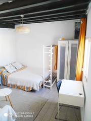 Apartament  Calle calle columela. Apartamento reformado en centro histórico
