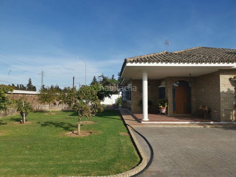Foto 3cdb552c-4101-467f-9079-c470eba4af35. Chalet with heating parking pool in Las Lagunas - Campano Chiclana de la Frontera