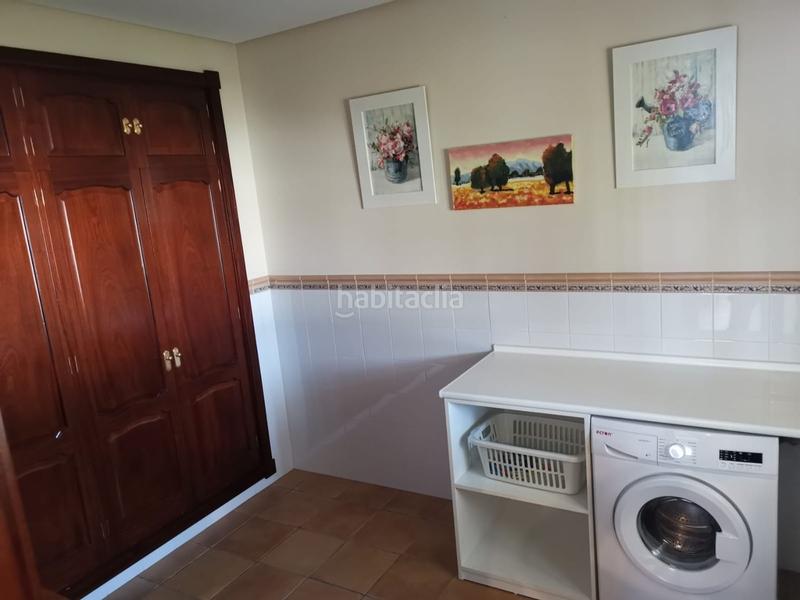 Foto bcab5d24-e9e5-443f-919b-3881a9af5053. Chalet with heating parking pool in Las Lagunas - Campano Chiclana de la Frontera