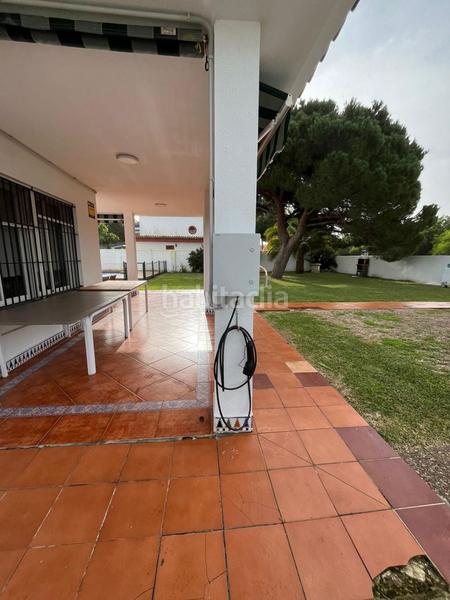 Foto 246acf17-925a-4d3e-b4b8-0b04b59cdbed. Chalet  urbano con piscina en Sancti Pietri Chiclana de la Frontera