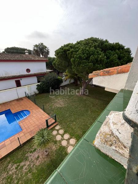 Foto 45c112ee-f23b-42db-9b18-2d50916848ad. Chalet  urbano con piscina en Sancti Pietri Chiclana de la Frontera